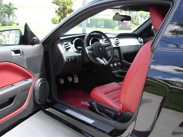 any vista blue with camel/black interior-dsc01026.jpg