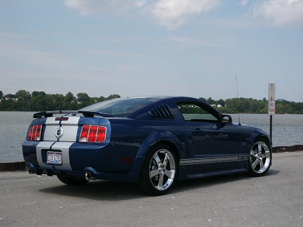 Wheels on Blue Mustang-mustang-pics-001.jpg