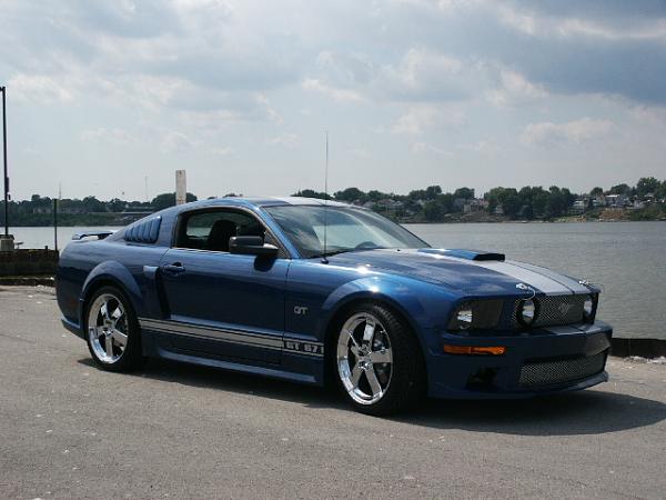 Wheels on Blue Mustang-mustang-pics-002.jpg