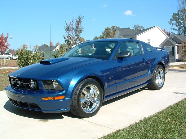 Wheels on Blue Mustang-angled-front-driver.jpg