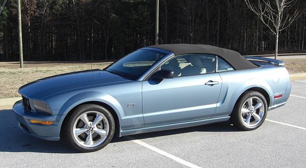 2006-2009 Ford Mustang S-197 Gen 1 Windveil Blue Picture Gallery-new-top.jpg