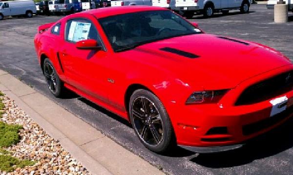 Official 2013 GT/CS Info &amp; Pics Thread-2013-dealership.jpg