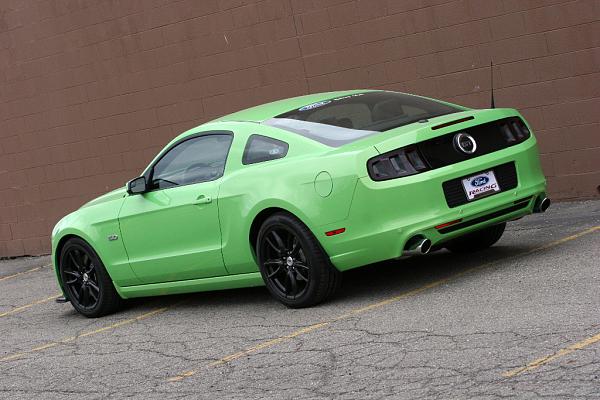 Messing with photoshop, black wheels, black skirts, black vents....-02-ford-racing-2013-mustang.jpg