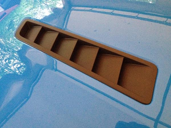 2013 hood vents-image-2103117793.jpg