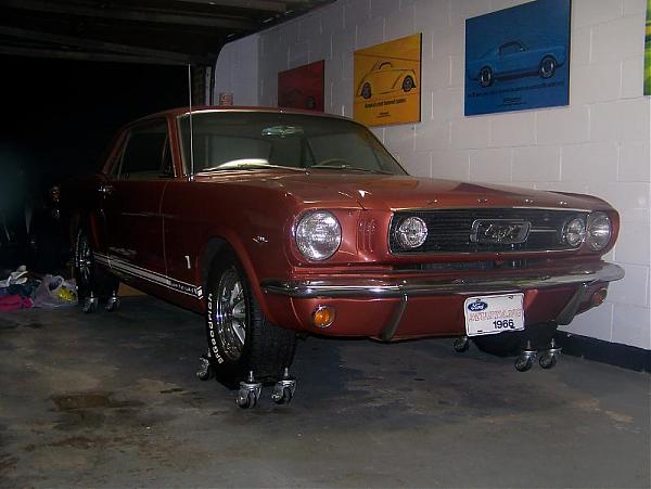 What did you trade/sell to get your Mustang?-beth-gt-passenger-front.jpg