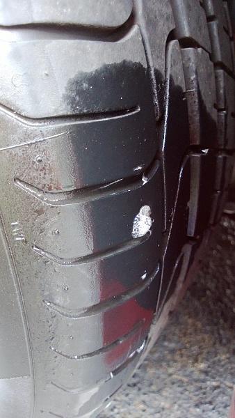 How fast did you burn through the stock tires?-flat.jpg