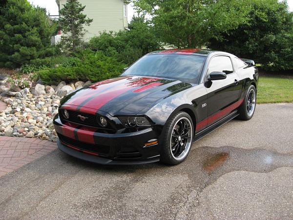 2010-2014 Ford Mustang S-197 Gen II Lets see your latest Pics PHOTO GALLERY-img_0848a-resize.jpg