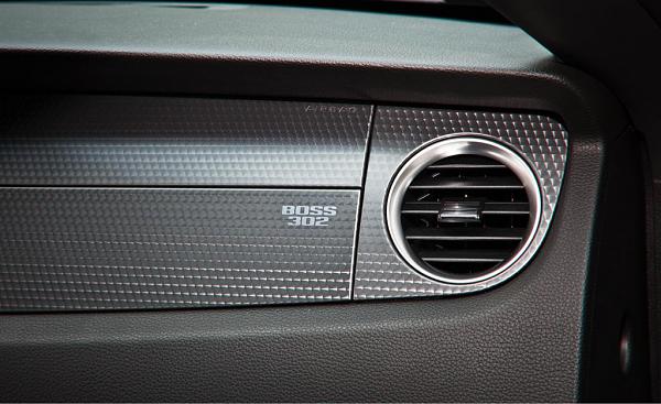 Boss 302 dash panels-image-1080644823.jpg