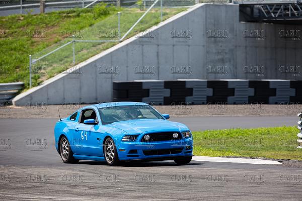 2014 GT TP vs 2014 GT TP at the track-40_me.jpg