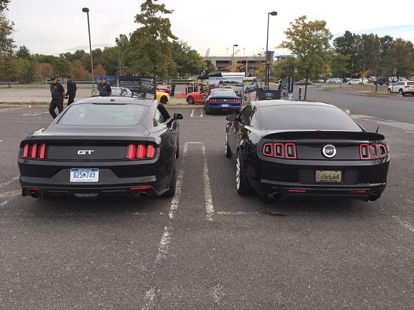 2010-2014 Ford Mustang S-197 Gen II Lets see your latest Pics PHOTO GALLERY-13-vs-15-rear.jpg