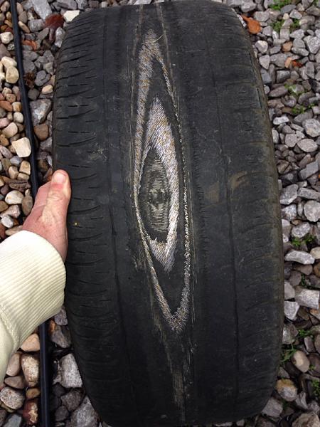 Tire blowout on rear 19&quot;-image-2708563346.jpg