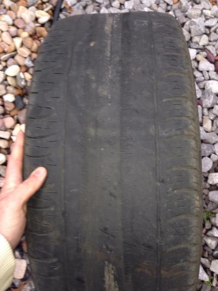 Tire blowout on rear 19&quot;-image-2560530991.jpg
