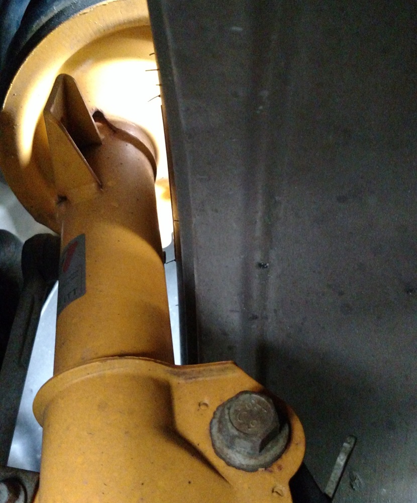 Name:  20160728_front305s_06.jpg
Views: 120
Size:  258.4 KB