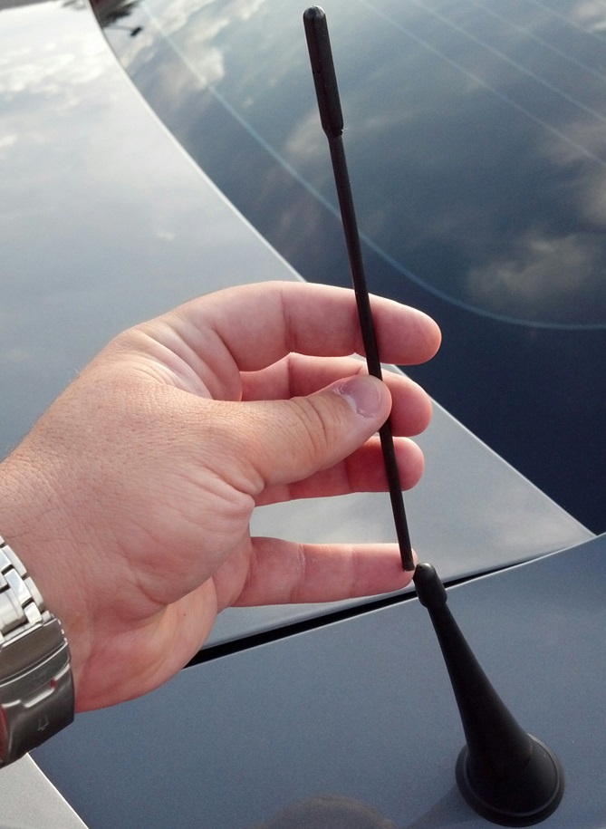 Name:  2014-06-28_antenna1_zps45969249.jpg
Views: 148
Size:  154.1 KB