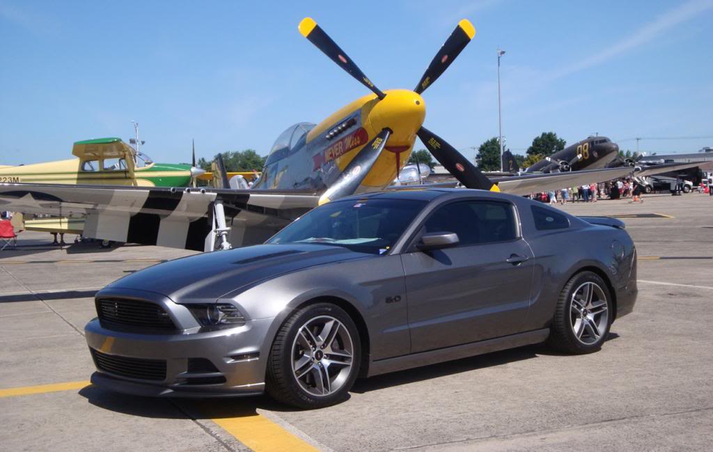 Name:  2013-08-25_WingsWheels_zps29852ead.jpg
Views: 37
Size:  74.6 KB