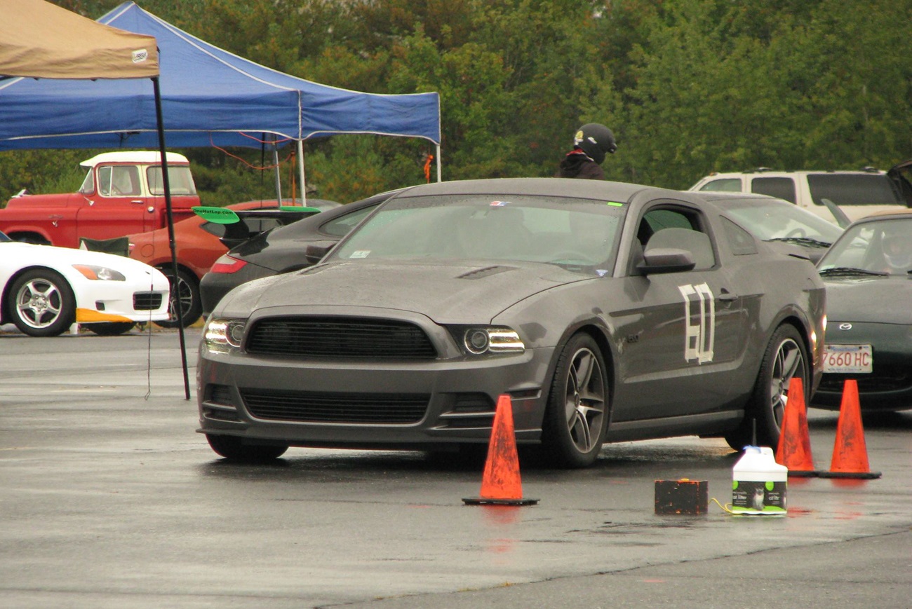 Name:  2013-10-06_Autocross-01_zpsbadabc9c.jpg
Views: 62
Size:  358.4 KB