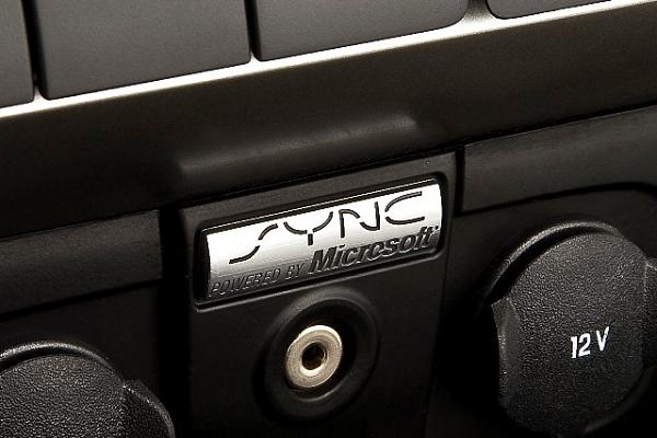 New 2010 GT Interior Spy Shots-sync.jpg