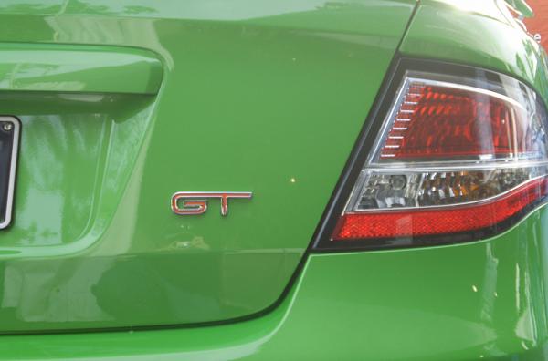 New Mustang GT Emblem?-2562523209_4bb465bd7f_b.jpg
