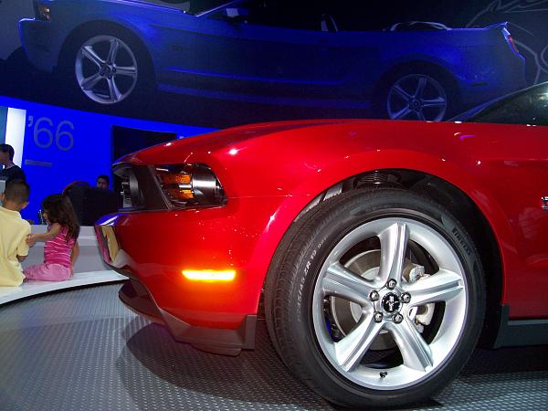 Went to the LA Autoshow...new Mustang-100_0808.jpg