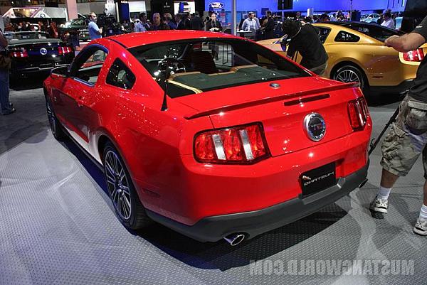 Man, I Really Wish the Rear of the 2010 Would be Different-img_5341_jpg.rev.jpg