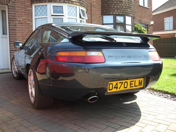 Man, I Really Wish the Rear of the 2010 Would be Different-3358-1987-porsche-928.jpg