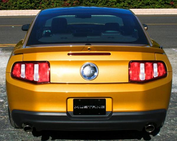 Man, I Really Wish the Rear of the 2010 Would be Different-rear0.jpg