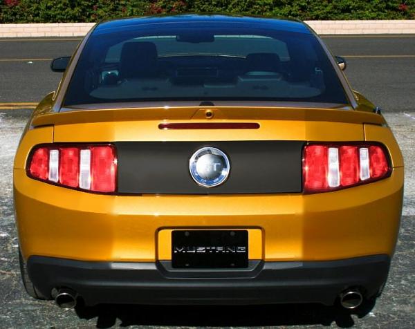 Man, I Really Wish the Rear of the 2010 Would be Different-rear231.jpg