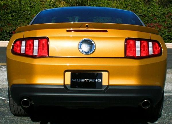 2010 photoshop thread-2010-mustang-rear-g.jpg