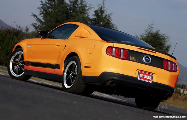 photo chop help-2011_mach_1_mustang_01.jpg