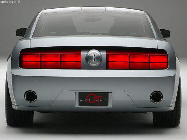 Rear end Comparison pic-ford-mustang_gt_coupe_concept_2003_800x600_wallpaper_07.jpg