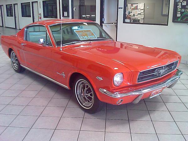 The Official "How did you/are you ordering you 2011 Mustang" thread-100.jpg