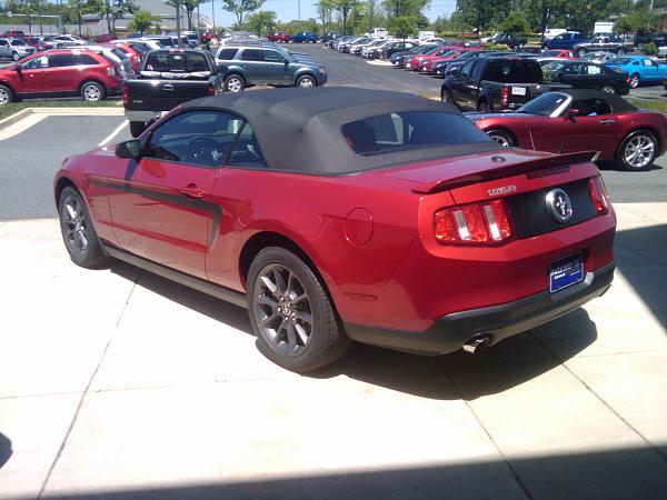 Two 2011 V6 Mustangs on the ground in NoVA - Cowles Ford-2010-04-29-12.48.26.jpg