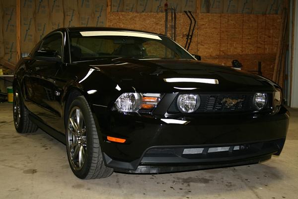 WMS 2011 arrived home safe. Lots of pics and info inside!!!-2011-mustang-gt-015.jpg