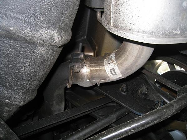 Exhaust question on V6 2011-exhaust1.jpg