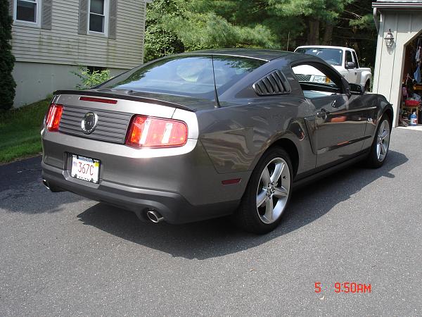 Average age of 2011 Mustang owner?-my11-004.jpg