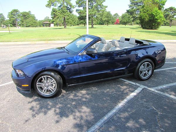 My Kona Blue V6 Premium Convertible-img_0634.jpg