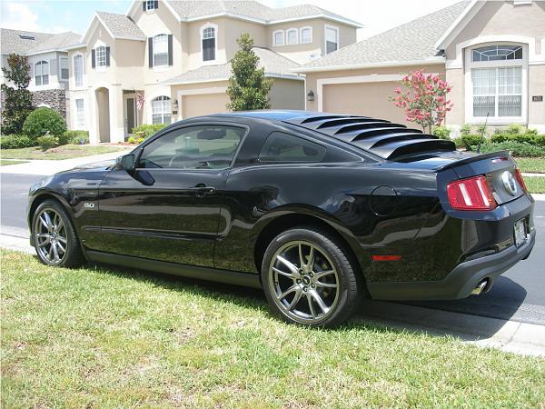 Traded My Knight Rider Mustang For 5.0-smaller-side-louvers.jpg