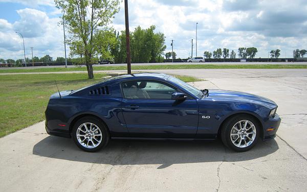 Put your 2011 Mustang pics here please...-wildfire14.jpg