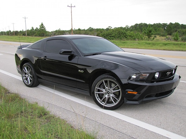 First few mods are done... here are some pics!-mustang-104.jpg