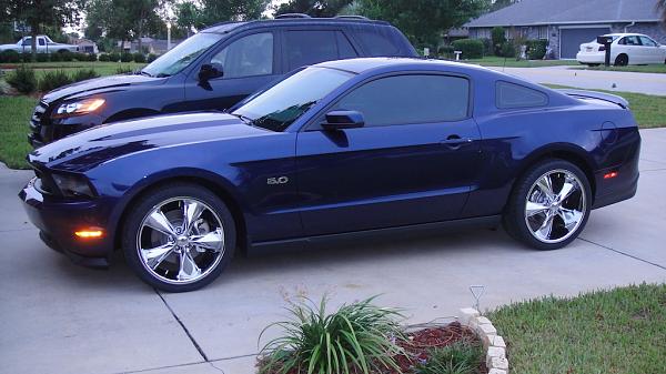 Traded in the 06 GT for 2011 GT WOW!!!!!-new-wheels.jpg