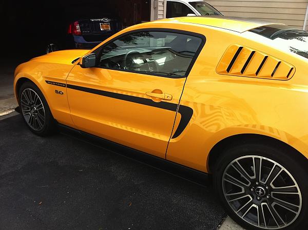Yellow Blaze + Black Fire Wet Diamond + MCA side stripe + 5.0 Blackout kit = :))-img_0794.jpg