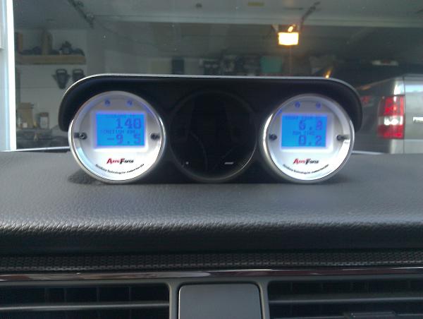 Gauges-img_20110814_173028.jpg