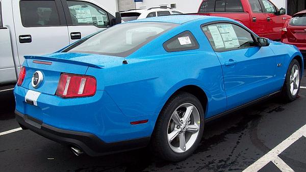 Newbie with questions-mustang2.jpg