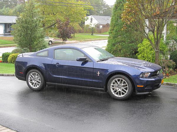 New Kona V6 -- MINE!-mustang.jpg