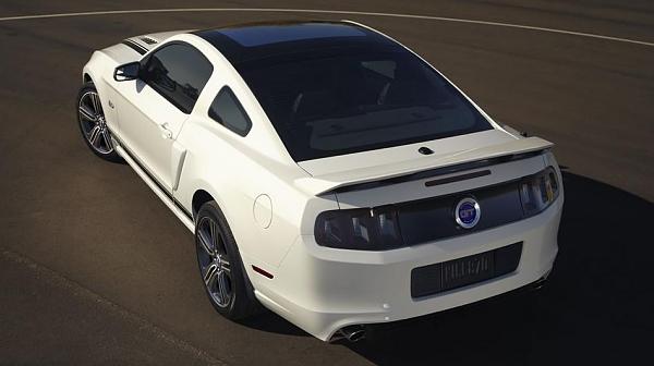 The 2013 Mustang is officially here!-2013-white-1.jpg