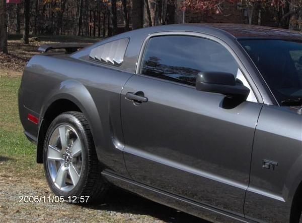 2007-2009 FORD MUSTANG Post Pics of your Alloy Ponies here-stang-photos-10-06-035-small-.jpg