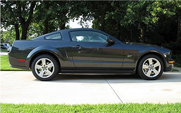 2007-2009 FORD MUSTANG PICTURE GALLERY Let me see those Alloy beauties!-stang-side.jpg