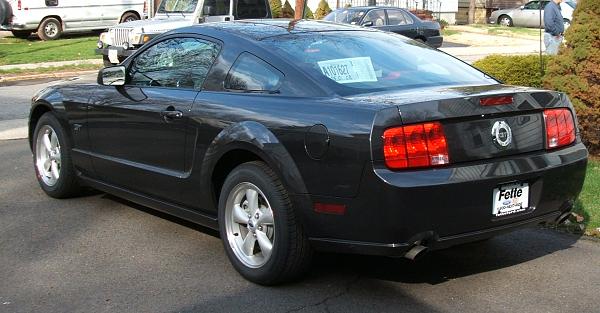 2007-2009 FORD MUSTANG PICTURE GALLERY *Alloy Mustang Check-in*-2008-mustang-rr.jpg