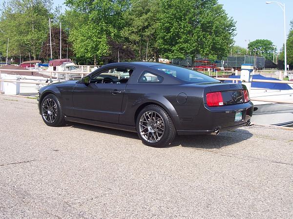 2007-2009 S-197 Gen 1 FORD MUSTANG ALLOY GRAY PICTURE GALLERY  Hooray for Alloy Grey!-focus-mustang-006.jpg
