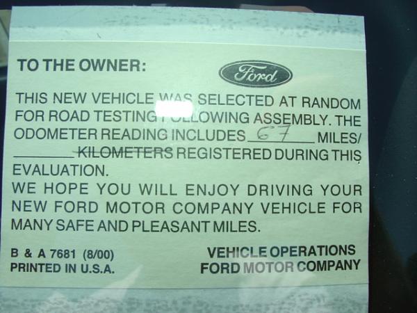 Here's pics of 2007 Orange GT from my Local Ford Dealership today 6/15/06-dsc03985.jpg